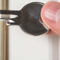 What do i need to know before calling a locksmith?